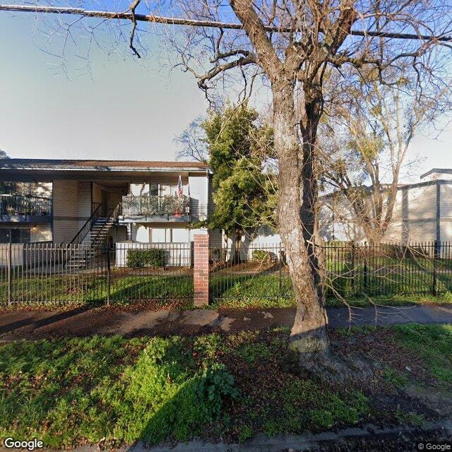 Photo of RIVER COURT APTS