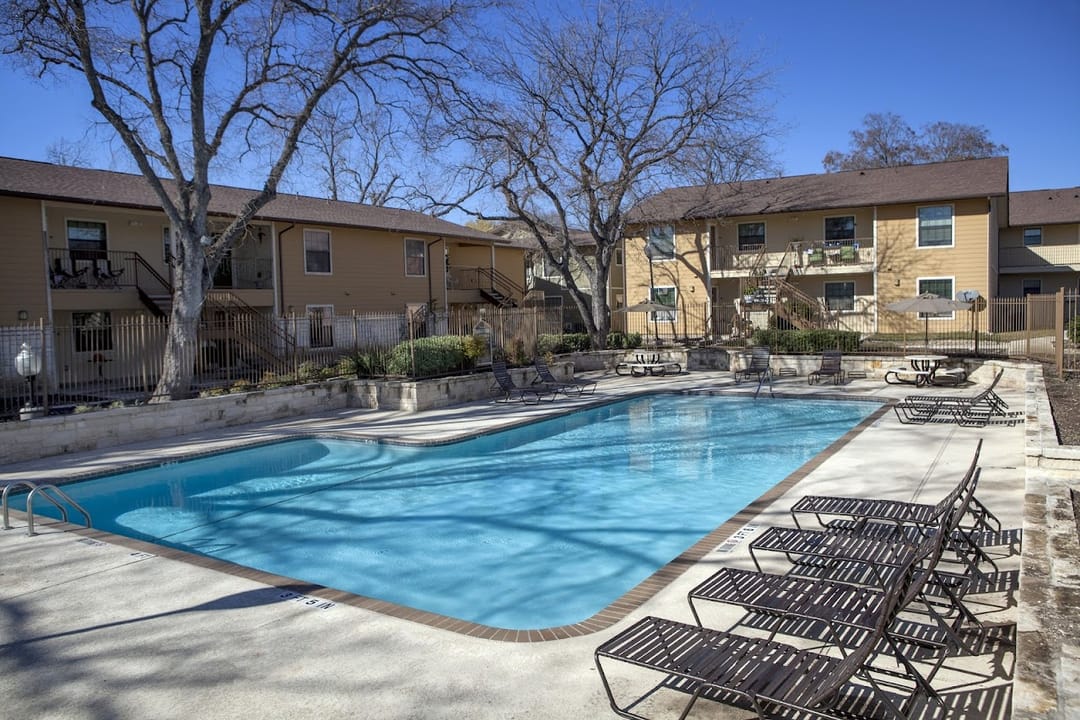Photo of La Risa Apartments