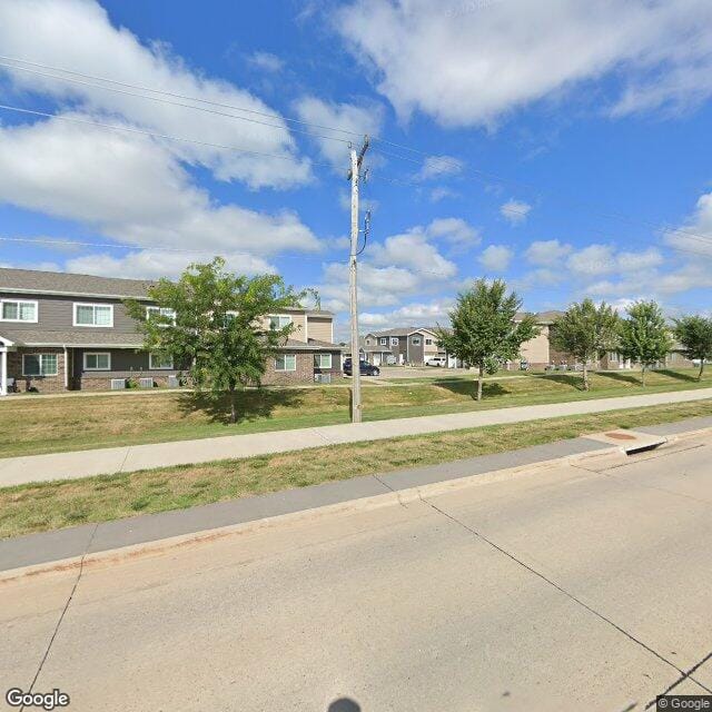 Photo of ELLIS COURT APARTMENTS