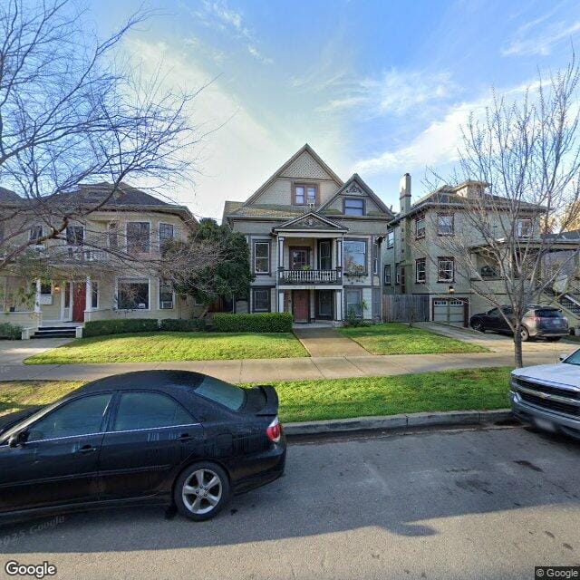 Photo of 2210 Capitol Ave