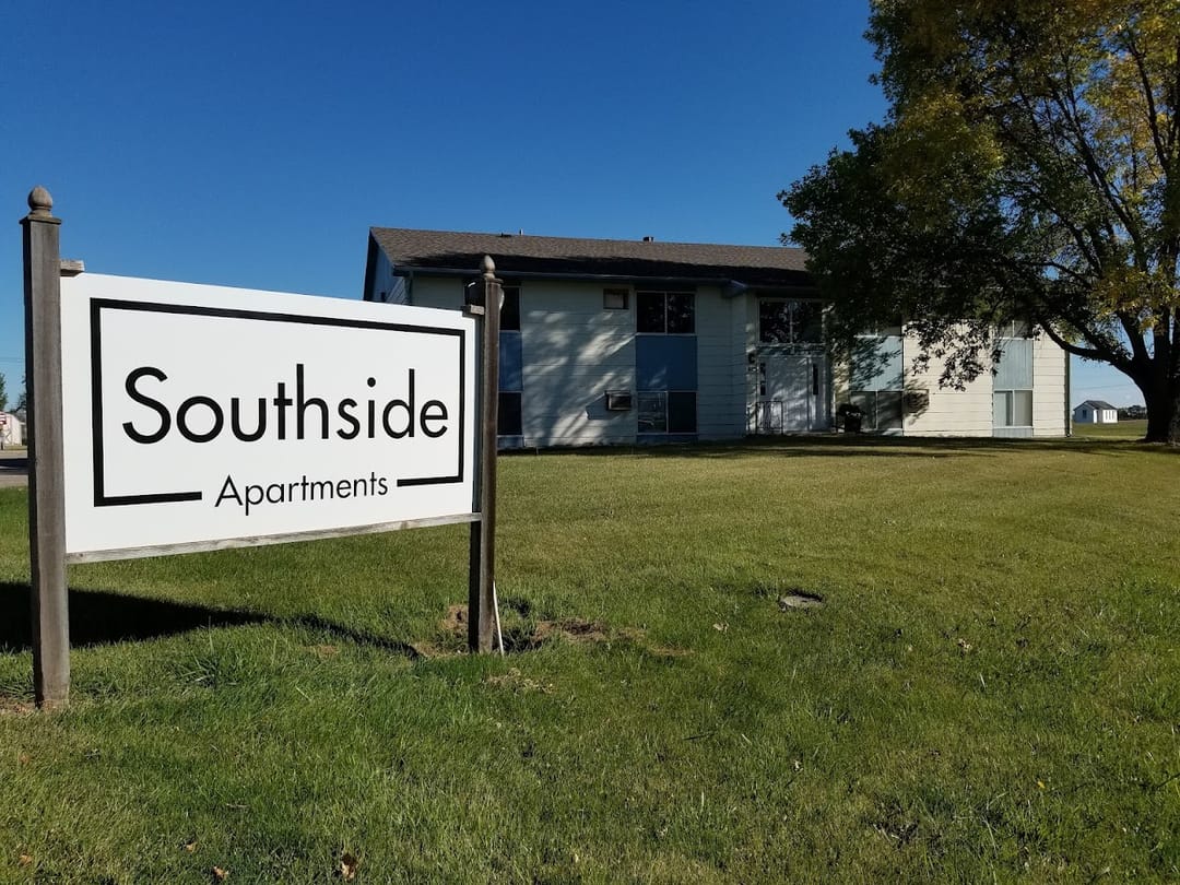 Photo of Ellendale Village Apartments