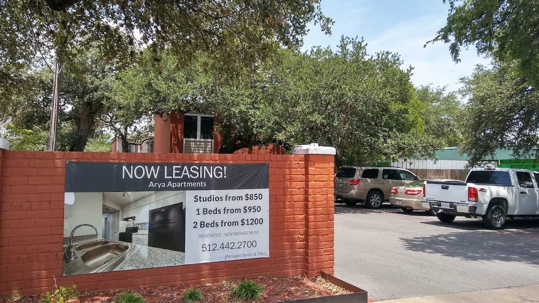 Photo of Arya Apartments
