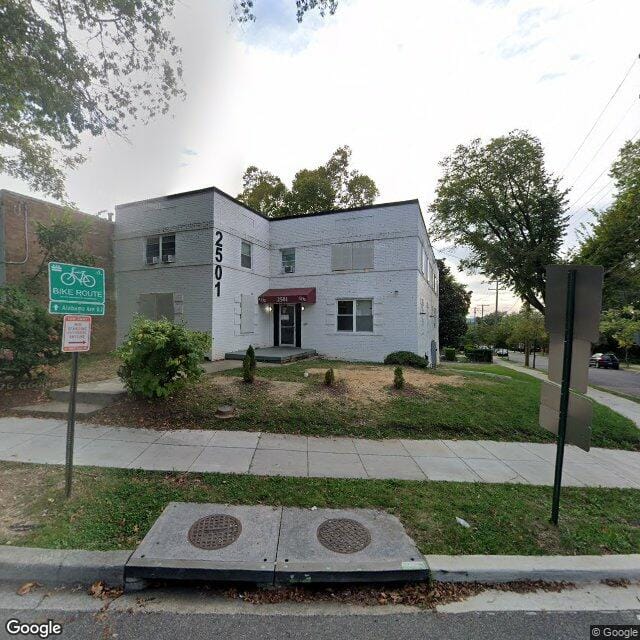 Photo of 2501 Naylor Rd SE