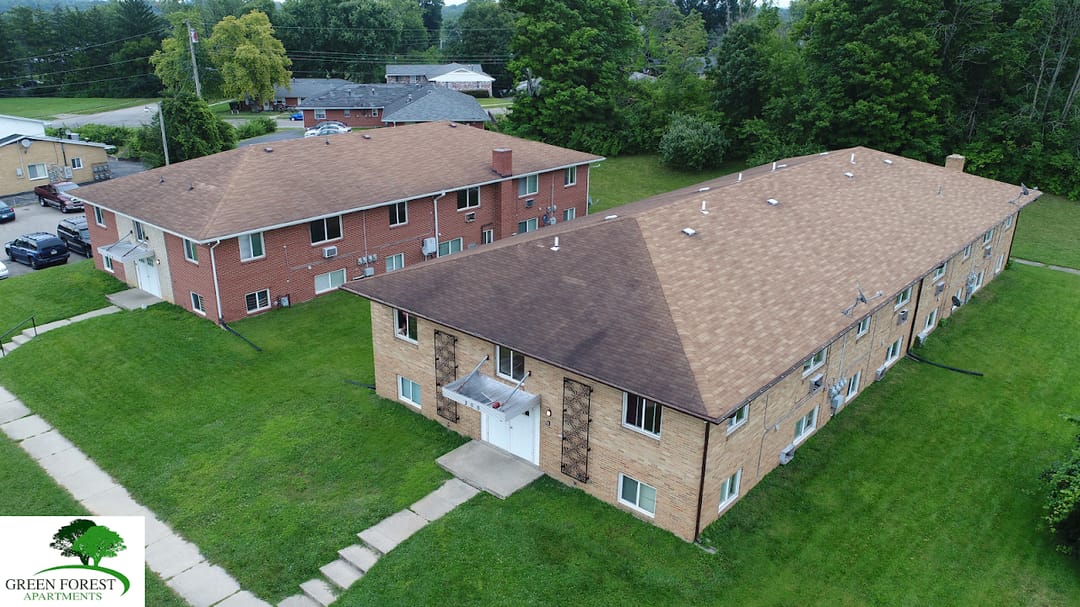 Photo of 220 E Bruce Ave