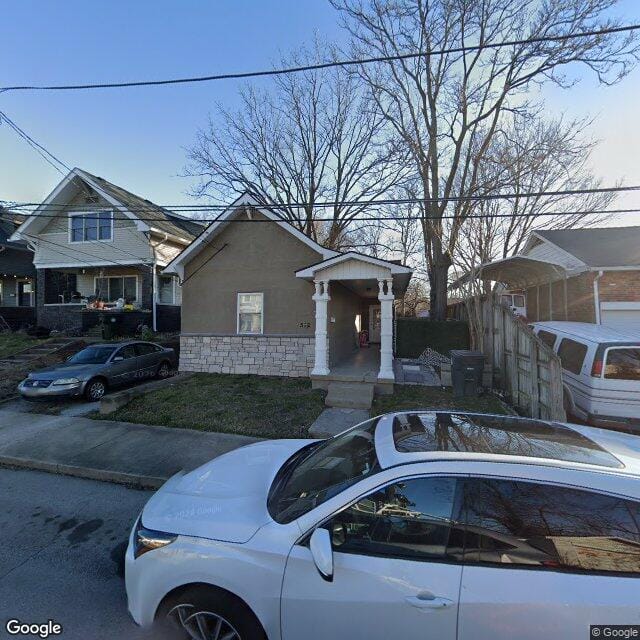 Photo of 512 E 5TH ST