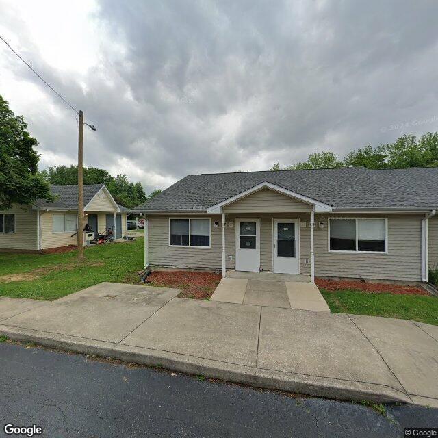Photo of HENLEY PARK APARTMENTS