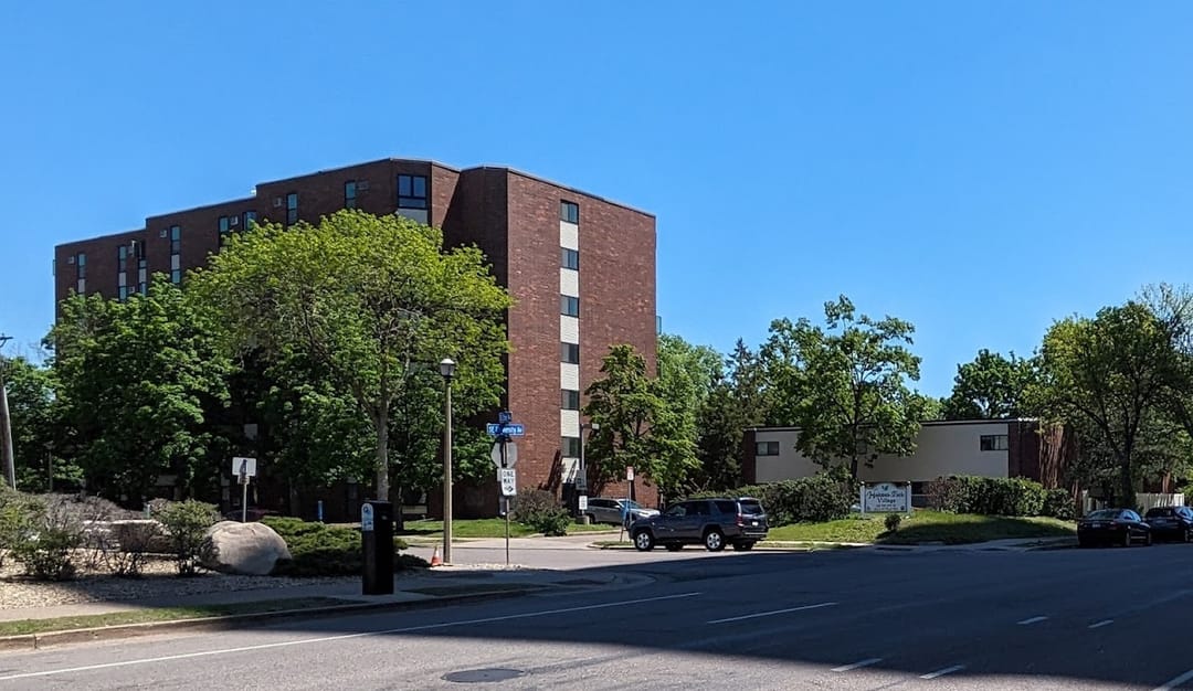 Photo of Holmes Park Village Apartments