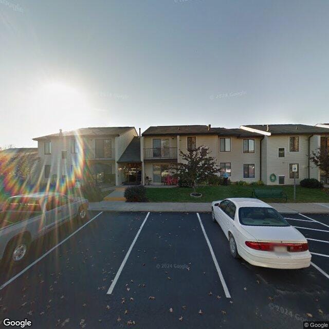 Photo of BERKELEY SQUARE APTS