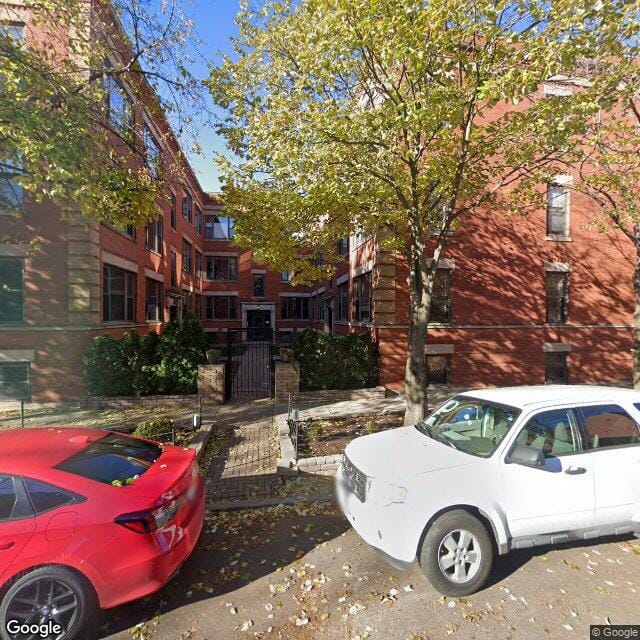 Photo of 4142 NORTH KENMORE
