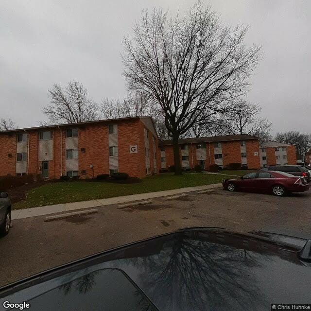 Photo of KENSINGTON SQUARE APTS