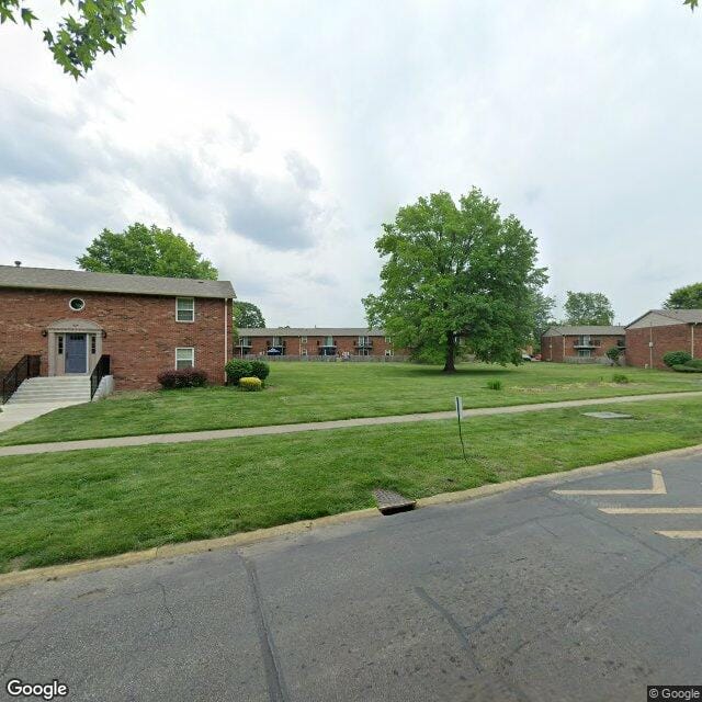 Photo of BRADFORD LAKE APTS