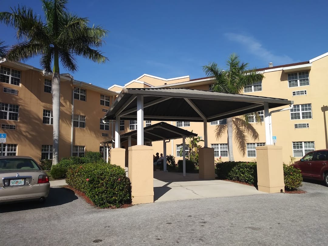 Photo of HATTON B. ROGERS APARTMENTS