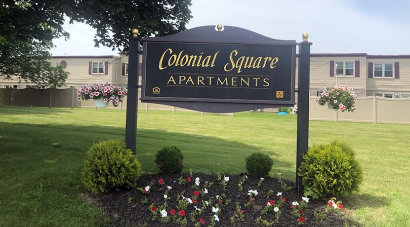 Photo of Colonial Square