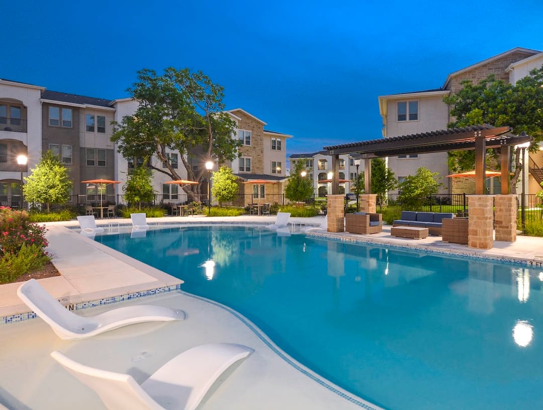 Photo of Lucero Apartments