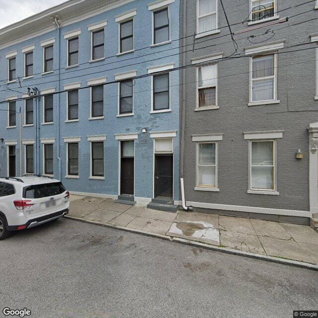Photo of 521-523 E Twelfth St