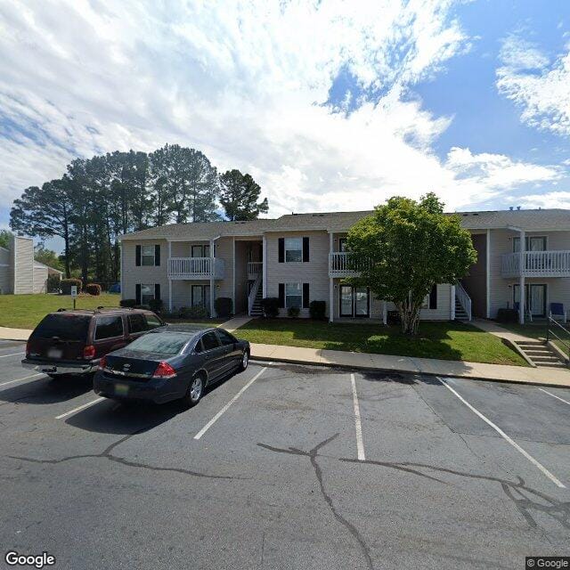 Photo of AUTUMN CHASE APTS