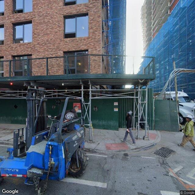 Photo of 325 Bond Street