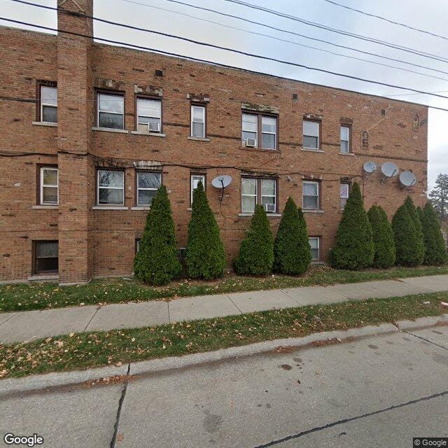 Photo of 7001 Pinehurst St