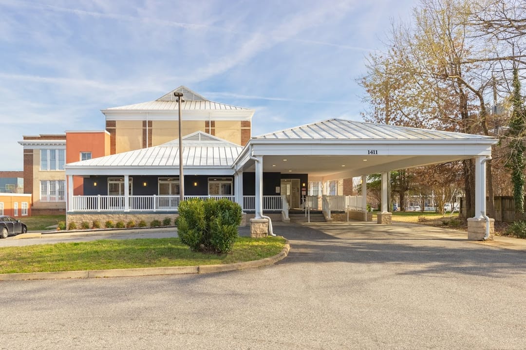 Photo of Bainbridge Street Senior Apartments