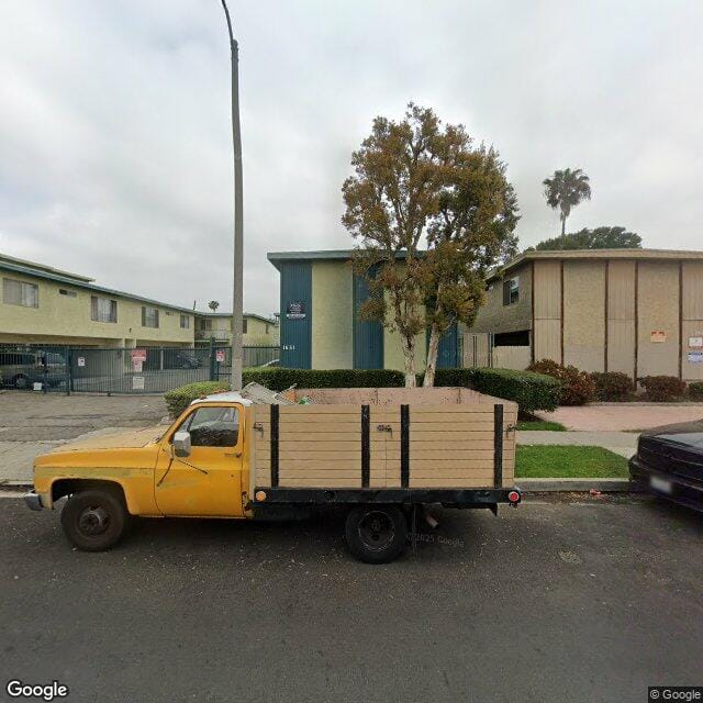 Photo of 1651-1655 W 206th St