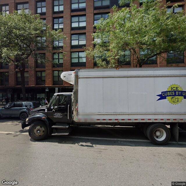 Photo of 1133 MANHATTAN AVENUE