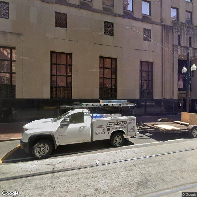 Photo of 200 CARONDELET