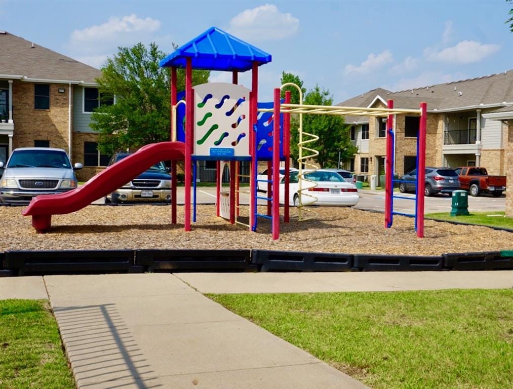 Photo of Heritage Park/Lakeview Park Apartments
