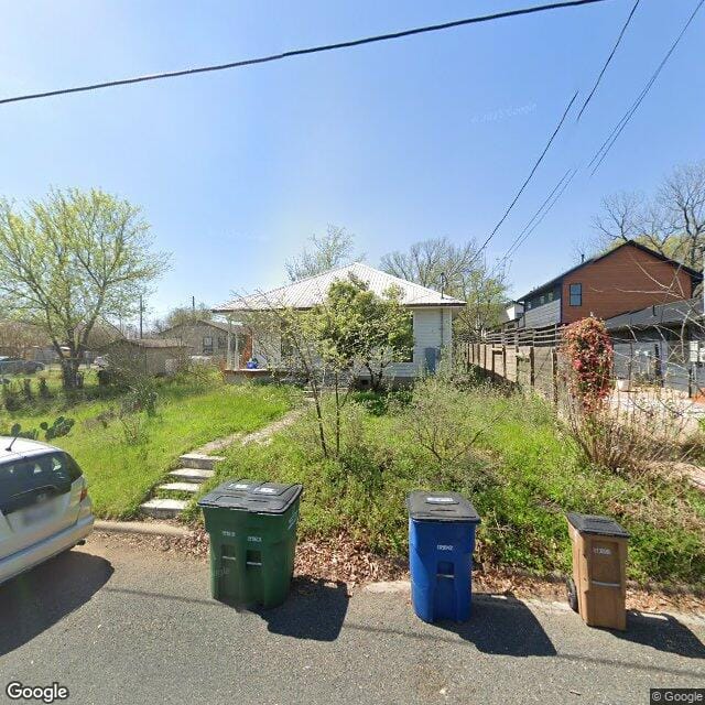 Photo of 1702 WALNUT AVE