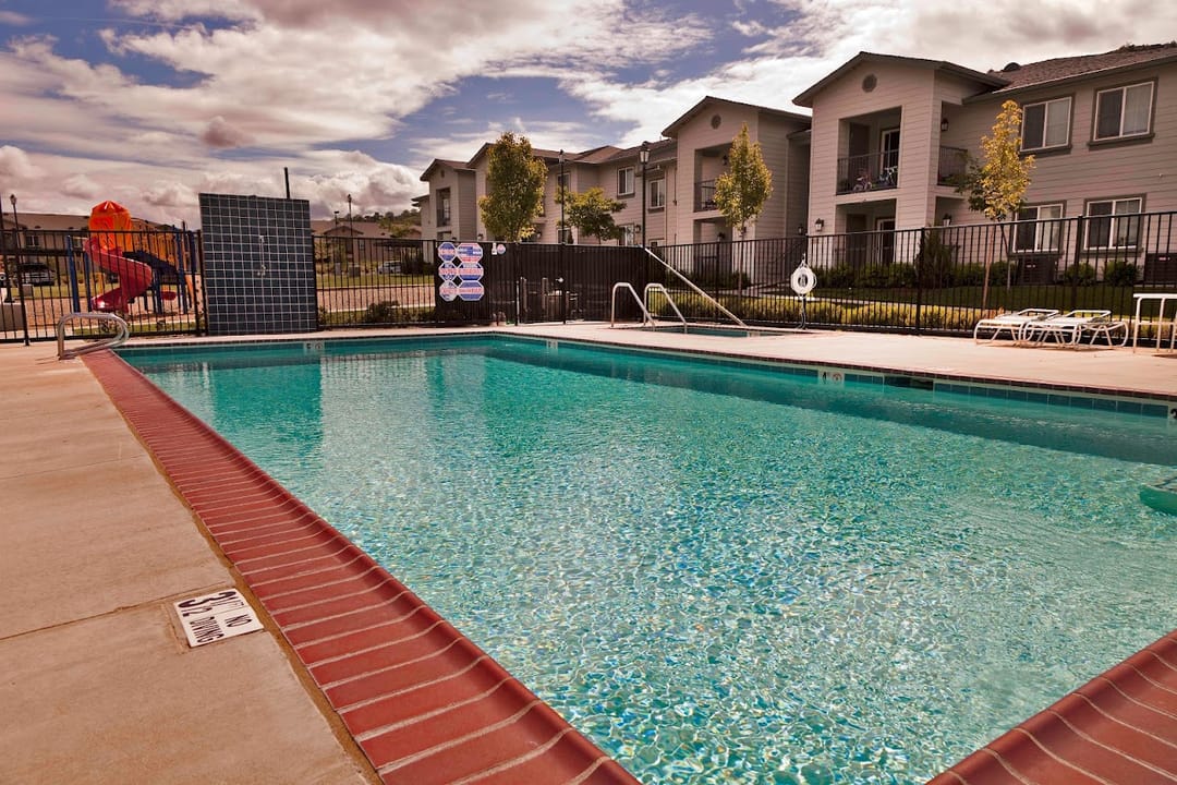 Photo of Shasta Courtyards Apartments