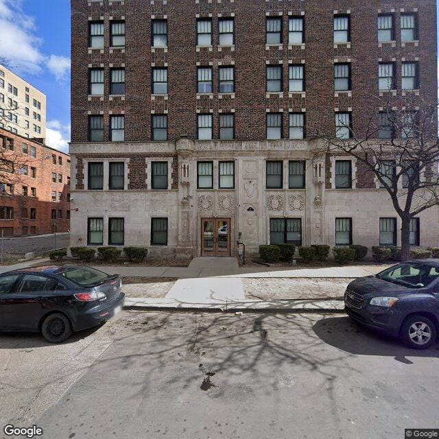 Photo of MIDTOWN SQUARE APTS