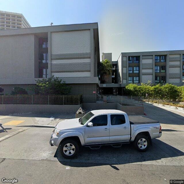 Photo of LAKE MERRITT APTS