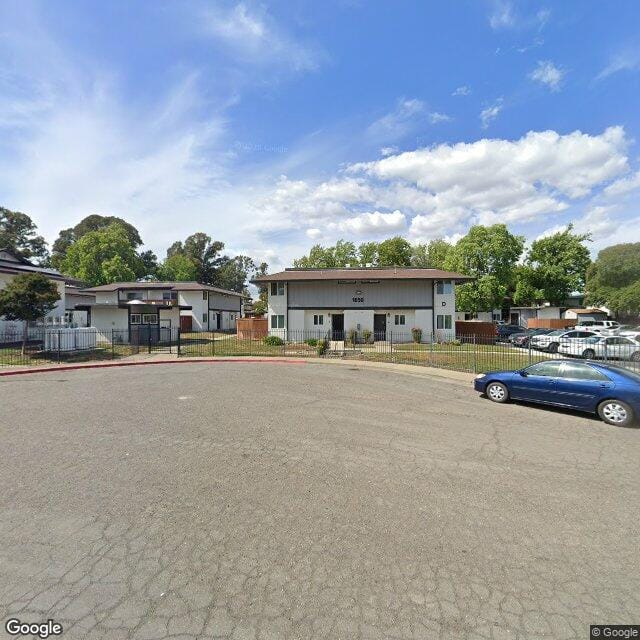 Photo of FAIRFIELD APARTMENTS (PARKSIDE VILLA APARTMENTS +