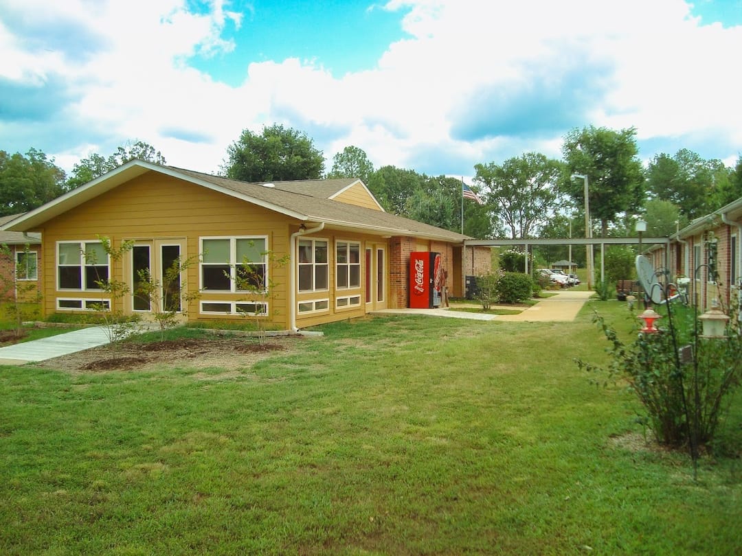 Photo of Parsons Cove Apartments