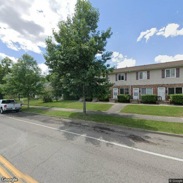 Photo of 2055 Washington Ave