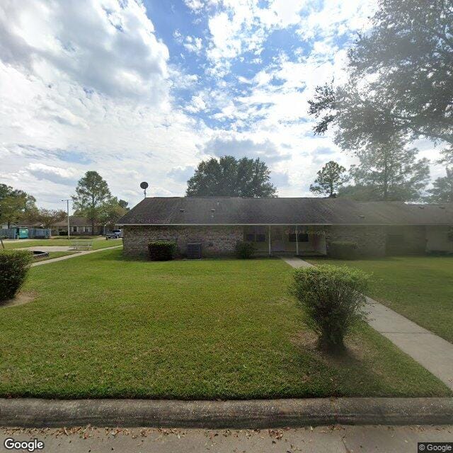 Photo of MELVILLE PLAZA APTS,