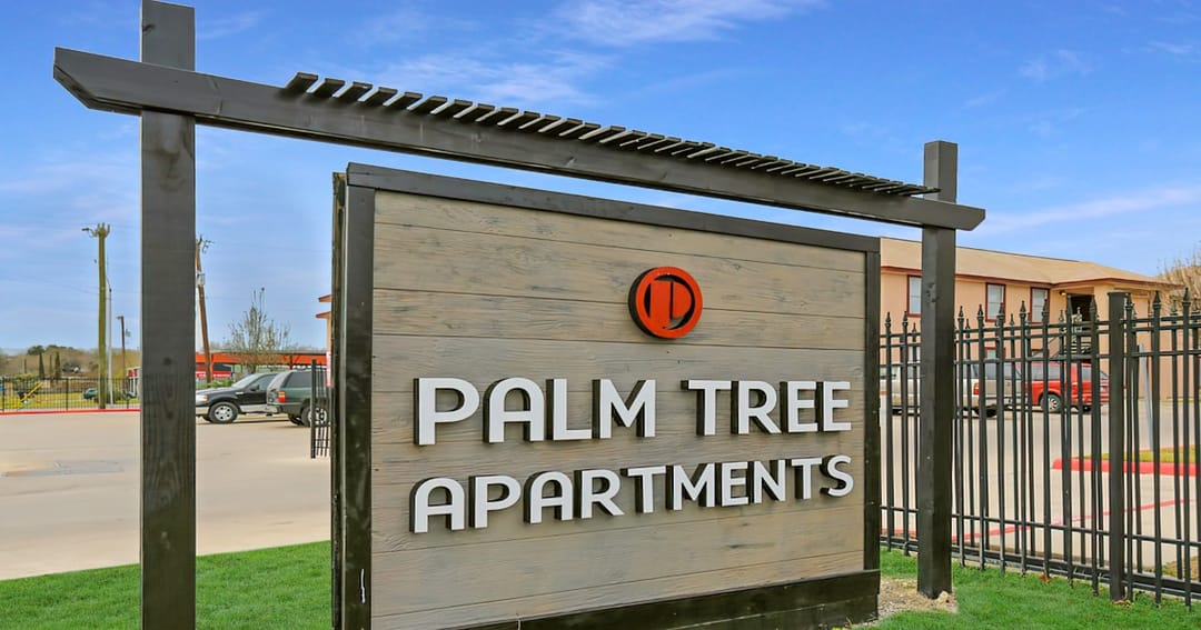 Photo of Palm Tree Apartments