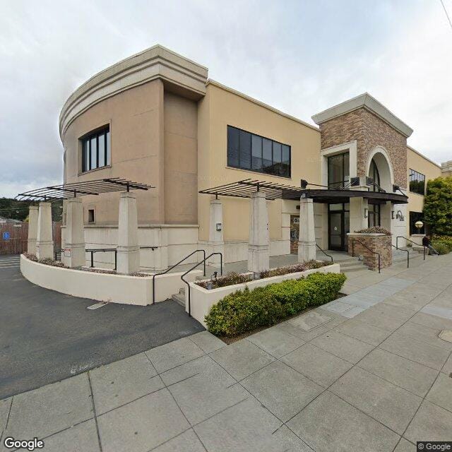Photo of 2550 Irving