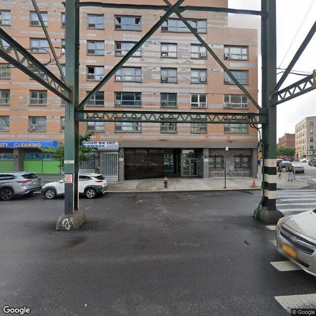 Photo of 920 WESTCHESTER AVE