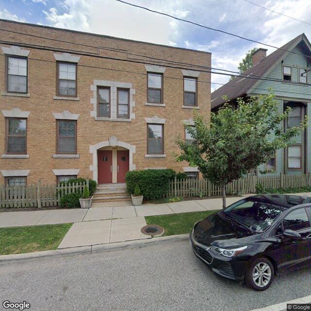 Photo of 1809 Fulton Rd