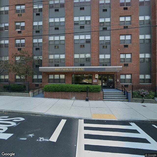 Photo of BROADWAY GLEN APTS