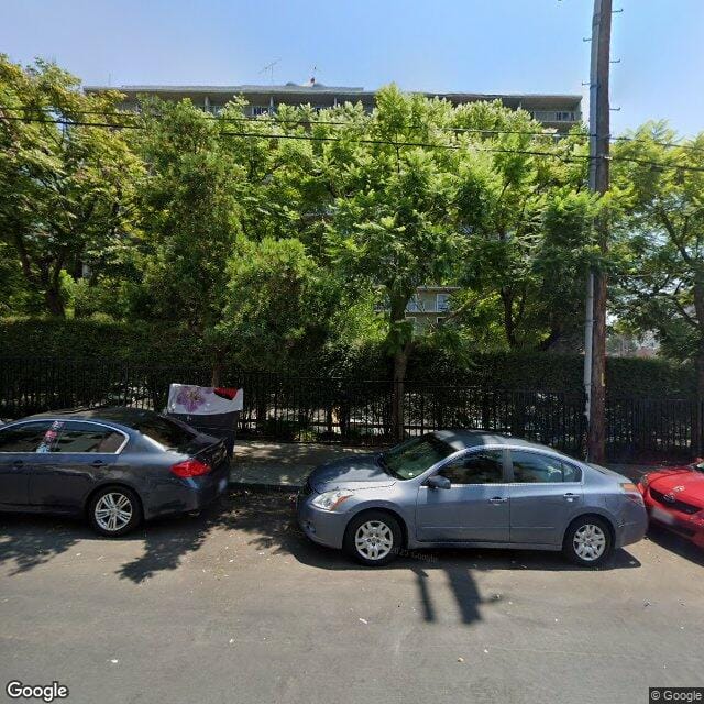 Photo of MACARTHUR PARK TOWERS