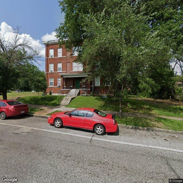 5887 page blvd st louis, Missouri