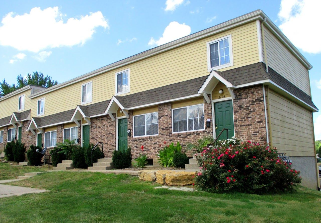 blue valley townhomes