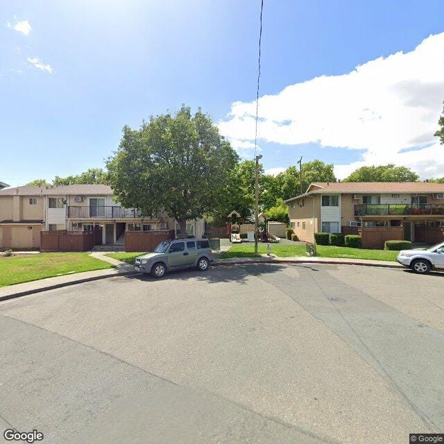 Photo of KENNEDY COURT at 1401 UNION AVE FAIRFIELD, CA 94533