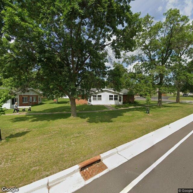 Photo of Spooner Housing Authority. Affordable housing located at 713 N SUMMIT Street SPOONER, WI 54801