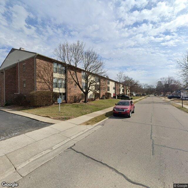 Photo of DEVON SQUARE at 1225 ORCHARD ST FERNDALE, MI 48220