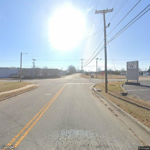 Photo of KIRKWOOD CROSSING at 2208 KIRKWOOD STREET HIGH POINT, NC 27262