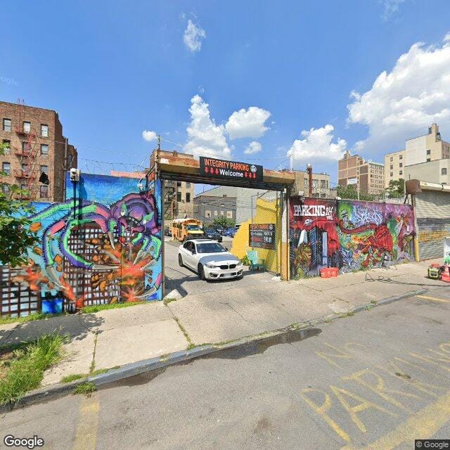 Photo of Haven Court Apartments. Affordable housing located at 290 E 149th St Bronx, NY 10451