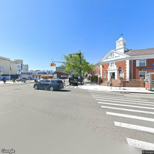 Photo of Bayside Square. Affordable housing located at 40-10 214th Bayside, NY 11361