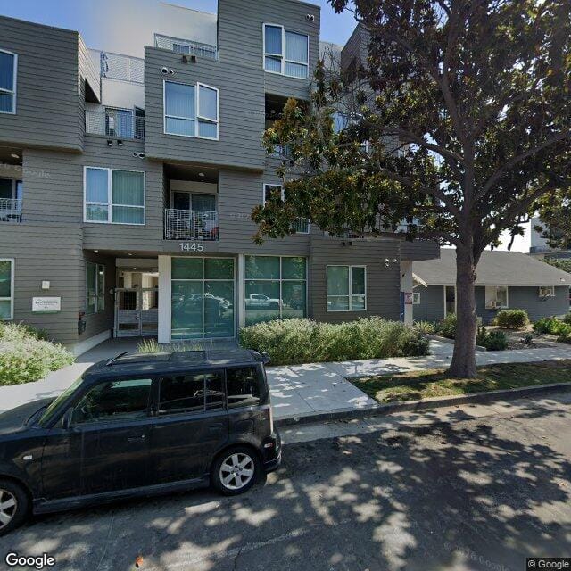 Photo of MAGNOLIA VILLAS. Affordable housing located at 1435 10TH STREET SANTA MONICA, CA 90404